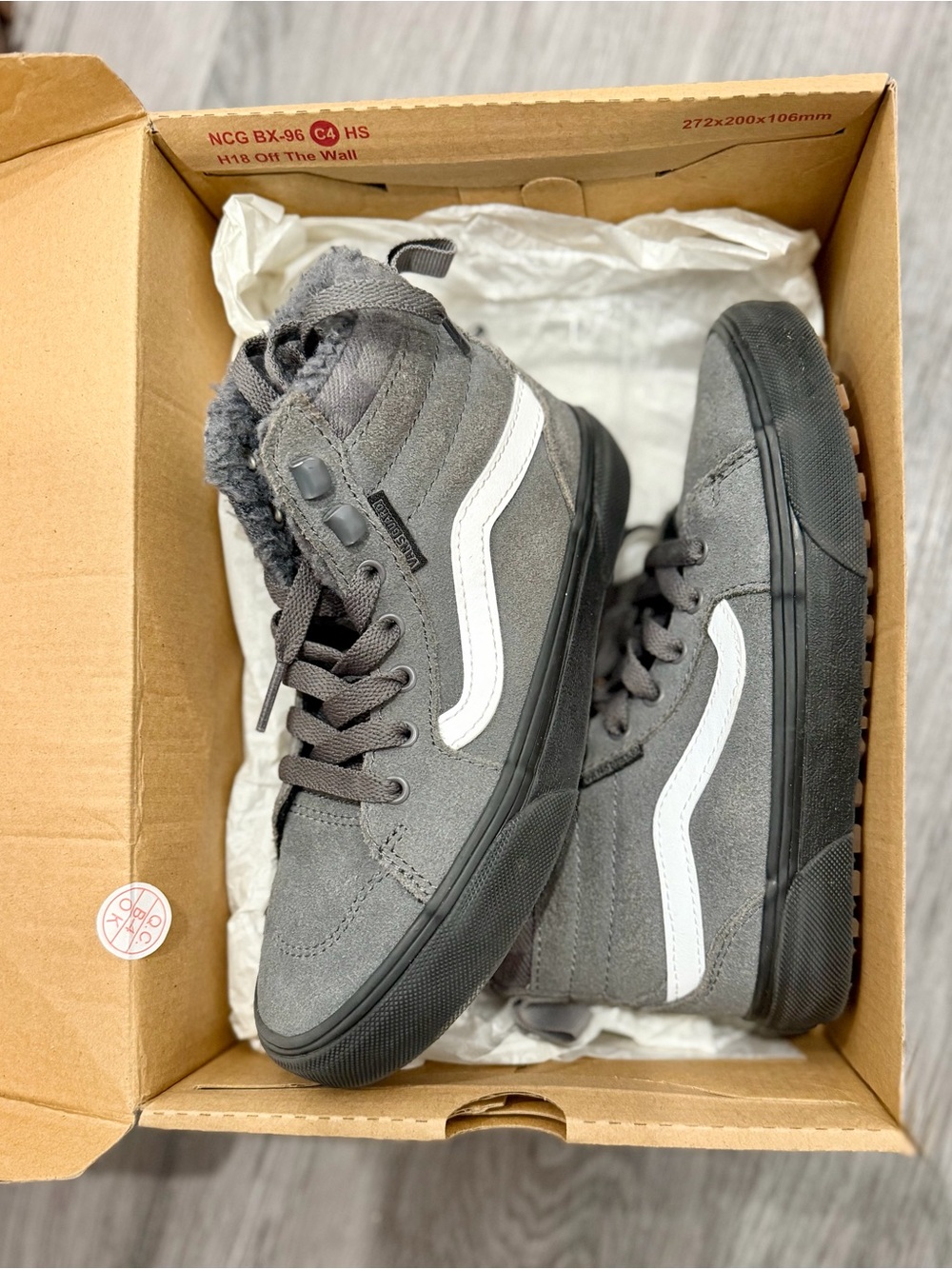 Vans Filmore Hi VansGuard Gray Fur-Lined Sneakers Size 1 w/ Box